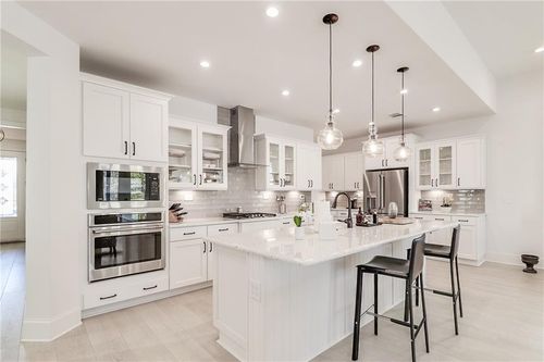 385 Huron Ln, Hoschton, GA, 30548-4536 | Card Image