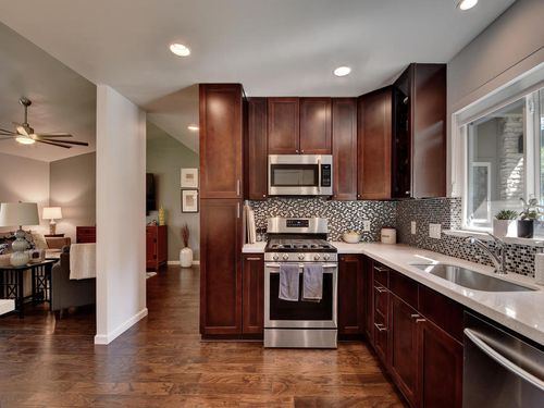 5320 Presidio Rd, Austin, TX, 78745-2446 | Card Image