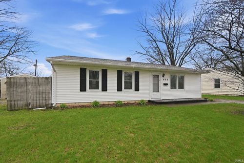 626 Marston Ct, Fort Wayne, IN, 46825-5609 | Card Image