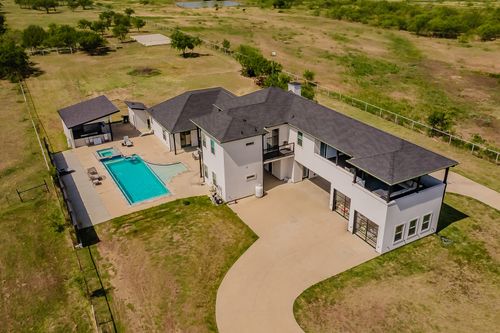 616 County Road 903, Cleburne, TX, 76033-7774 | Card Image