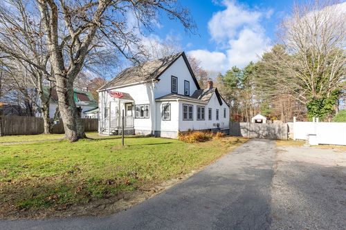 571 Wareham St, Middleboro, MA, 02346-3712 | Card Image
