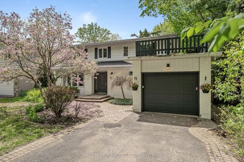 2228 Old Lilac Lane, Ottawa, ON, K1H6H7 | Card Image