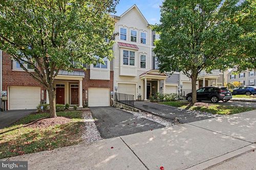 16759 Shingle Oak Dr, Woodbridge, VA, 22191-7509 | Card Image