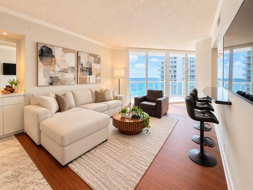 2032-16485 Collins Ave, Sunny Isles Beach, FL, 33160-4552 | Card Image