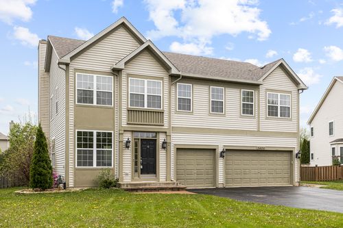 3400 Tamaira St, Plano, IL, 60545-2084 | Card Image