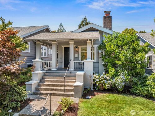 2531 1st Avenue N, Seattle, WA, 98109 | Card Image