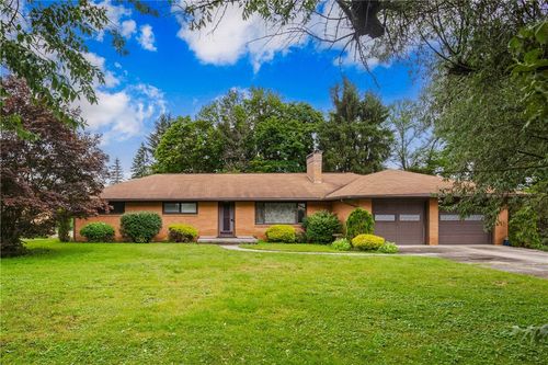 1408 Dwight Dr, Johnstown, PA, 15904-3316 | Card Image