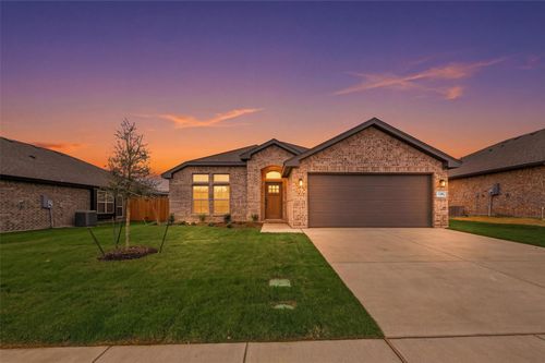 1408 Quail Creek Dr, Cleburne, TX, 76033-5299 | Card Image