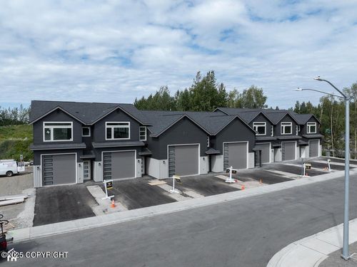 17-122 Venture Pl, Anchorage, AK, 99504-0300 | Card Image