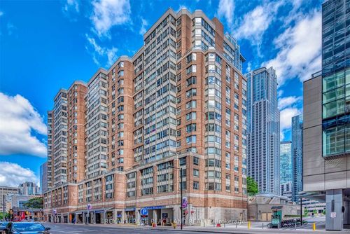 704-44 Gerrard St W, Toronto, ON, M5G2K2 | Card Image