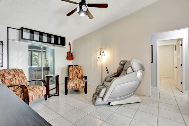 2211 Nw 41 St Ter, House other with 3 bedrooms, 2 bathrooms and null parking in Coconut Creek FL | Image 9