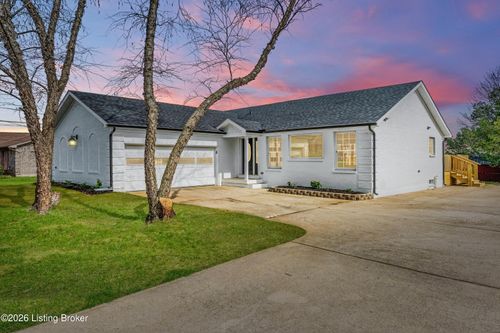 400 Newman Way, Mt Washington, KY, 40047-6140 | Card Image