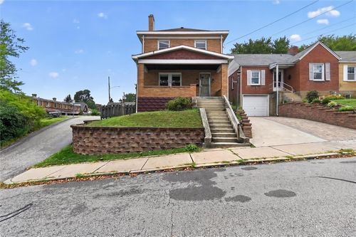 3001 Hazelhurst Ave, Brentwood, PA, 15227-4206 | Card Image