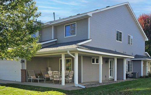 656 Oak Ln, Lino Lakes, MN, 55014-5503 | Card Image