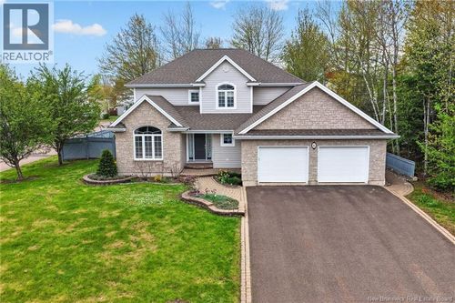 6 Willowdale Crt, Moncton, NB, E1G3V9 | Card Image