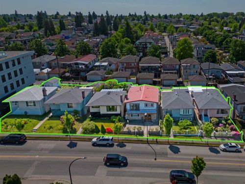 2392 E 33rd Ave, Vancouver, BC, V5R2S3 | Card Image