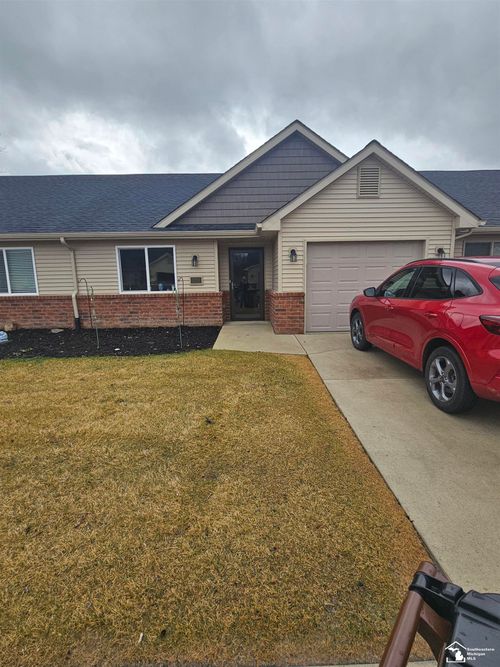 5203 Volterra Dr, Monroe, MI, 48161-3993 | Card Image