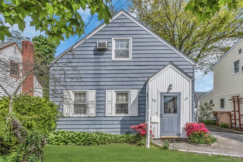 11 Skidmore Place, Hempstead, NY, 11581 | Card Image