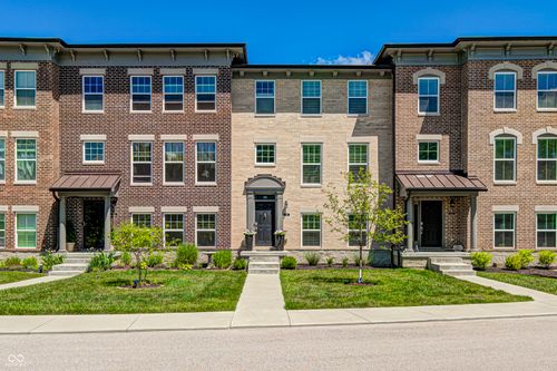 896 Yorkshire Ln, Zionsville, IN, 46077-0060 | Card Image