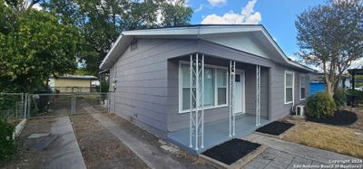 163 Gayle Ave, House other with 3 bedrooms, 1 bathrooms and null parking in San Antonio TX | Image 3