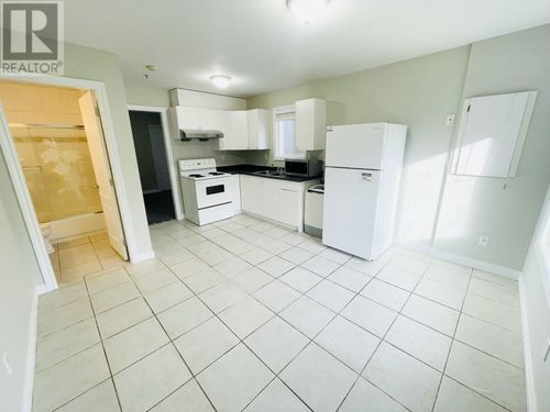 1-br-552 E 45 Avenue, Vancouver, BC, V5W1X7 | Card Image
