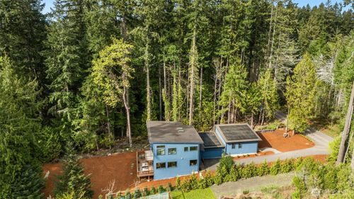 10143 Battle Point Dr Ne, Bainbridge Island, WA, 98110-1489 | Card Image