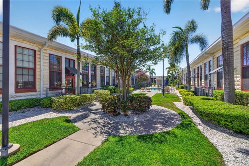 8-2001 E 2nd Ave, TAMPA, FL, 33605-5210 | Card Image