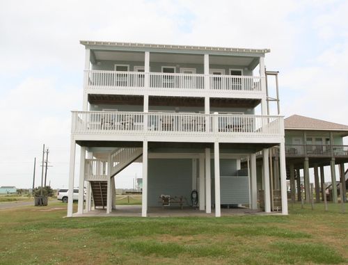 1355 Keith Ave, Gilchrist, TX, 77617 | Card Image