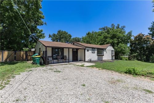 2900 Woodend Ave, Kansas City, KS, 66106-4443 | Card Image