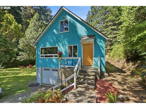 92681 Anderson Ln, Coos Bay, OR, 97420-4693 | Card Image