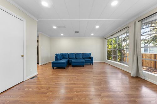 57 Mulberry Ct, Rohnert Park, CA, 94928-2609 | Card Image
