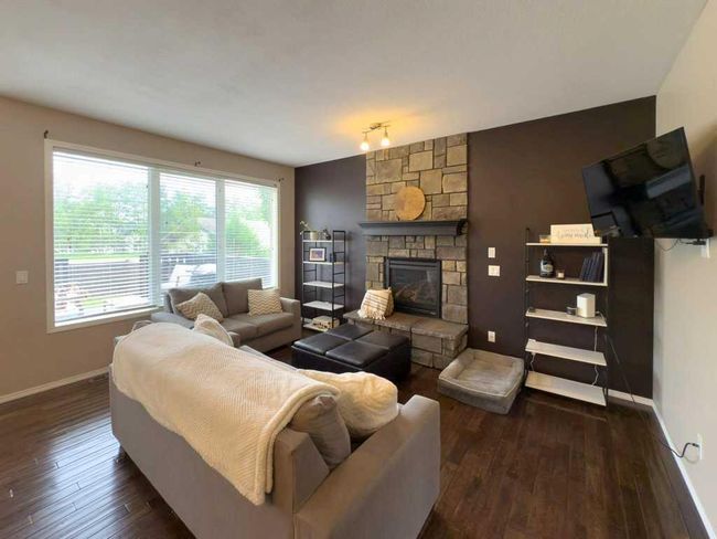 6826 - 59 Street Close, House other with 3 bedrooms, 4 bathrooms and 2 parking in Rocky Mountain House AB | Image 8