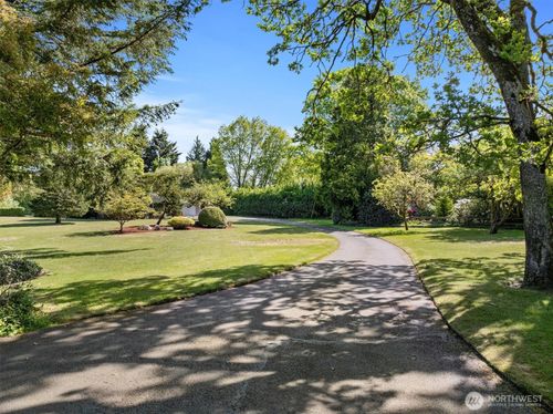 11411 Clover Crest Dr Sw, Lakewood, WA, 98499-1224 | Card Image