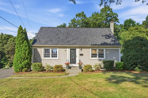158 Telegraph Ave, Chicopee, MA, 01020-3022 | Card Image