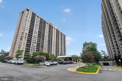 1407-s-3705 S George Mason Dr, FALLS CHURCH, VA, 22041-4781 | Card Image