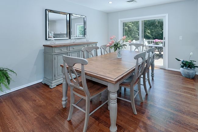 21 Thistle Rd, House other with 4 bedrooms, 3 bathrooms and null parking in Norwalk CT | Image 9