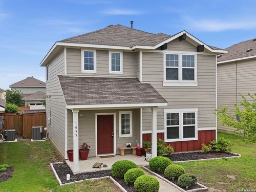 1053 Esplanade Pkwy, San Marcos, TX, 78666-3852 | Card Image