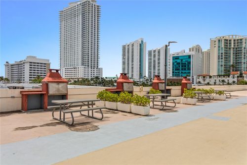 429-17021 N Bay Rd, Sunny Isles Beach, FL, 33160-3684 | Card Image
