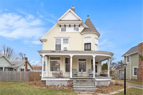 330 N State St, Nashville, MI, 49073-9203 | Card Image
