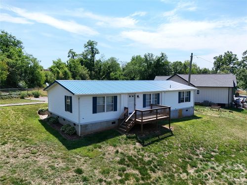 315 W Mcdowell St, Morganton, NC, 28655-3840 | Card Image