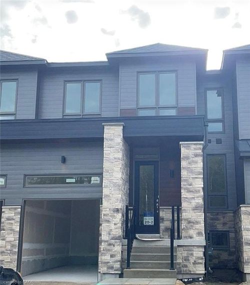 3 Eberhardt Dr, Wasaga Beach, ON, L9Z0K6 | Card Image