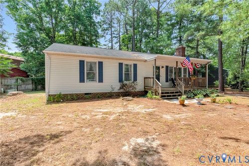 104 Five Oaks Ln, Ashland, VA, 23005-2180 | Card Image