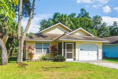 2420 88th Avenue, House other with 2 bedrooms, 2 bathrooms and null parking in Vero Beach FL | Image 1