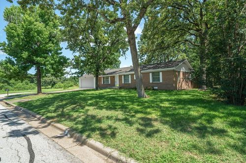 1776 Lazy U Dr, Canton, TX, 75103-2504 | Card Image
