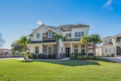 View of front of house with a front yard | Image 1