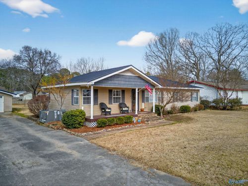 5390 2nd St, Hokes Bluff, AL, 35903-4817 | Card Image