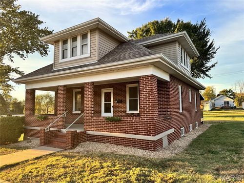 307 E Pear Avenue, Owensville, MO, 65066 | Card Image