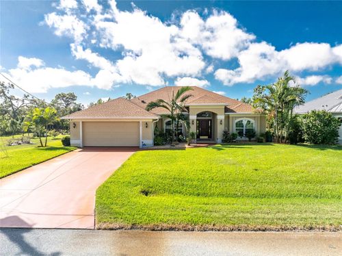 133 Mariner Ln, Rotonda West, FL, 33947-2025 | Card Image