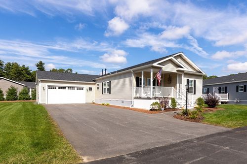 94 Sycamore Ln, Taunton, MA, 02780-8203 | Card Image