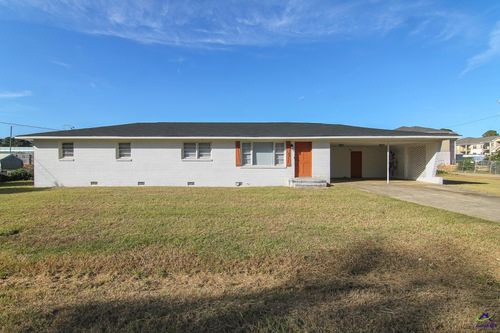 105 Maxwell Dr, Warner Robins, GA, 31088-5203 | Card Image